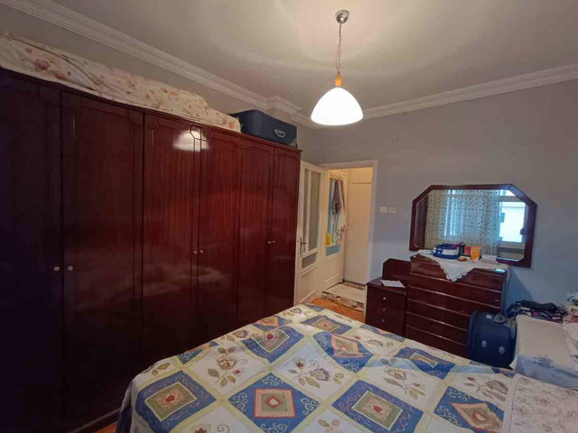 BAKIRKÖY CEVİZLİK’TE EBUZİYA CADDESİ ÜZERİNDE 3+1, 150 M² BRÜT, EŞYALI SATILIK DAİRE