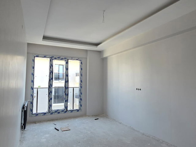 GÜNGÖR CADDESİ'NDE YERİNDE DÖNÜŞÜM 3+1 SATILIK DAİRE