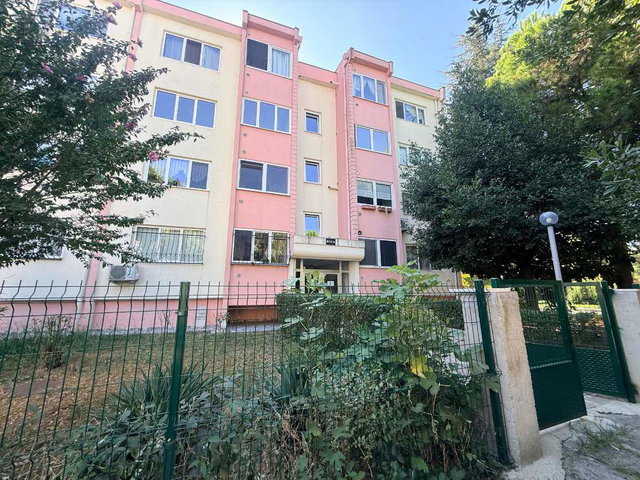 YAHYA KAPTAN G BLOKLARDA KİRALIK 2+1 ARAKAT DAİRE