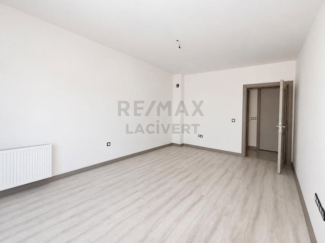 RE/MAX LACIVERT'TEN HILALKENT TOKILER'DE KIRALIK 2+1 DAIRE