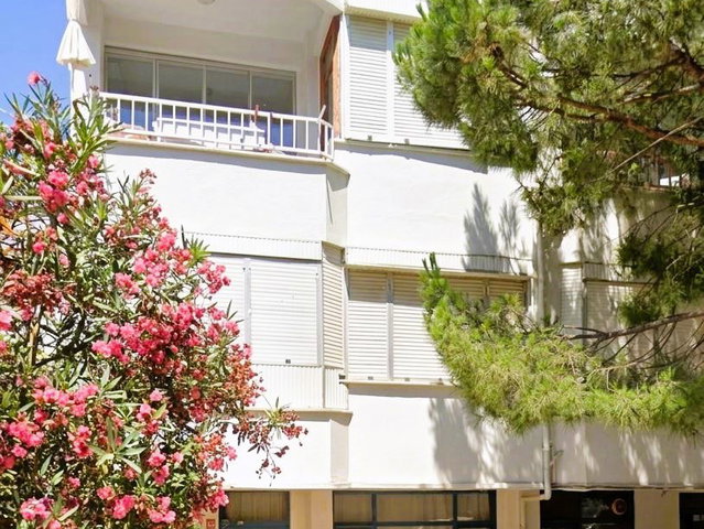 ERDEK CUĞRA MEVKİNDE SATILIK DAİRE