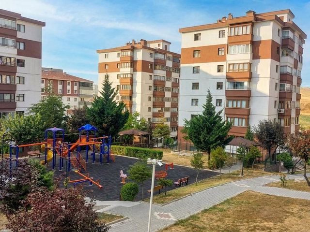 BATIKENT TURGUT ÖZAL ADA PARK KONUTLARI 4+1 DAİRE