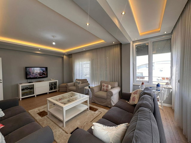 MANAVGAT ILICA MERKEZİNDE NEZİH 4+1 DUBLEKS