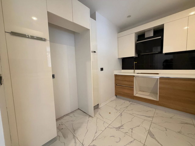 REFERANS KARTAL TOWERS'TA 2+1 KIRALIK 78 M2 NET DAIRE