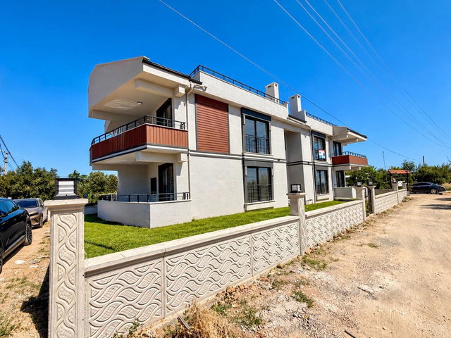 REMAX'TAN ŞARKÖY ERİKLİCEDE DENİZ MANZARALI 80M2 2+1 DAİRE