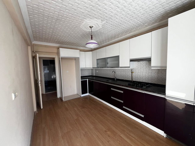 RE/MAX MODERN SEHA SÖYLER'DEN MUHTEŞEM KONUMDA KİRALIK 3+1 DAİRE