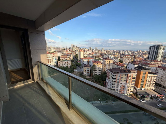 DENIZ MANZARALI, KIRALIK 1+1 DAIRE - CORDELLA KARTAL SITESI
