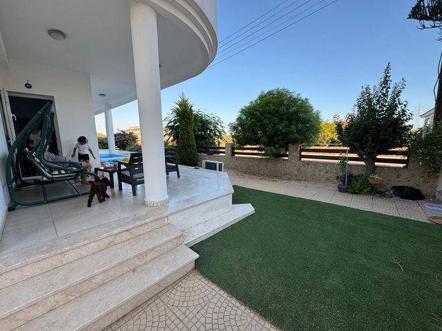YENİ BOĞAZİÇİ’NDE, GAZİMAĞUSA–İSKELE ARASINDA MÜSTAKİL TEK KATLI 3+1 VİLLA