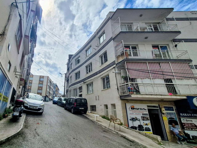 ALİAĞA KAZIM DİRİK’TE DOĞU CEPHELİ 2+1 | BALKONLU | SATILIK DAİRE