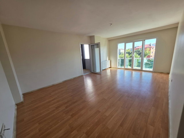 TUZLA FİYAKA 3 BALKONLU KAPALI MUTFAK 110 M2 2+1 KİRALIK DAİRE