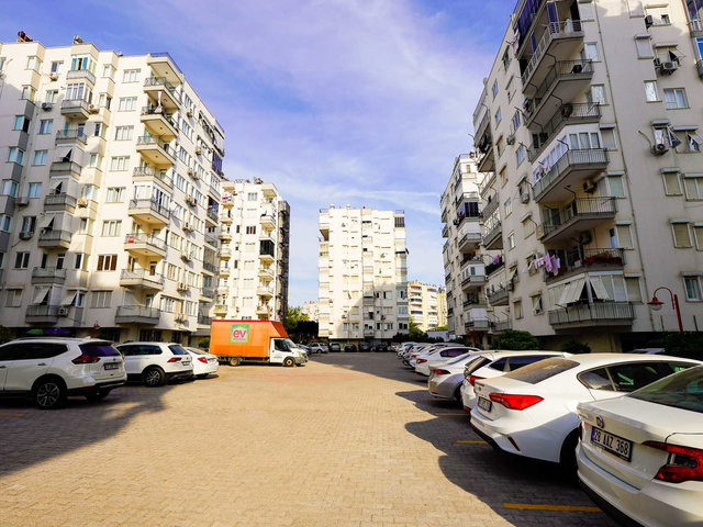 KONYAALTI MEVLANA SİTESİ'NDE İÇİ FULL YAPILI 3+1 KİRALIK DAİRE