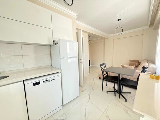 YEŞİLYURT MHDE EŞYALI SATILIK FIRSAT YATIRIMLIK 2+1 DAIRE