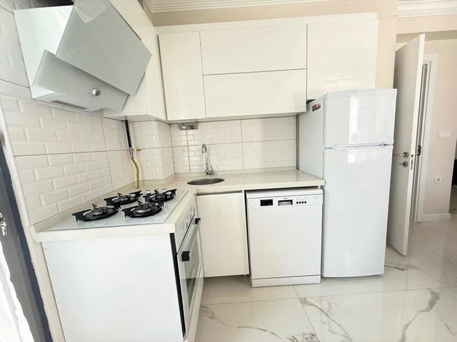 YEŞİLYURT MHDE EŞYALI SATILIK FIRSAT YATIRIMLIK 2+1 DAIRE