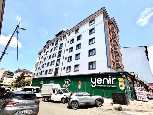 SULTANBEYLİ ADİL MAH BOSNA BULVARI SAYILIK 2+1 DAİRE