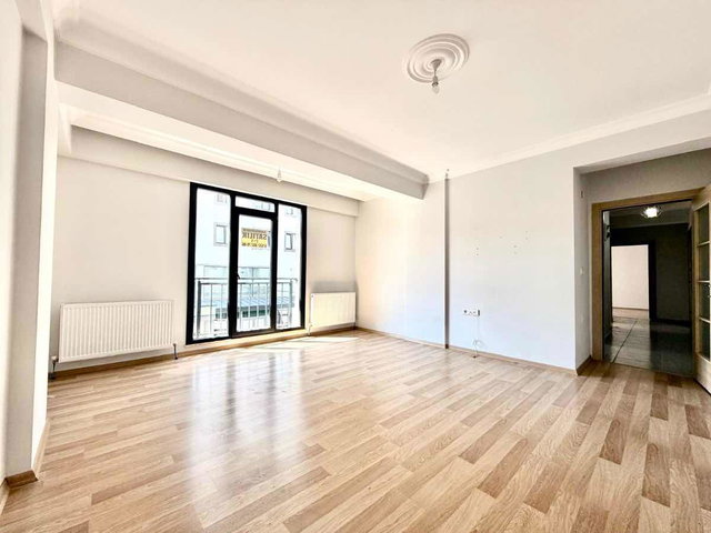 SULTANBEYLİ ADİL MAH BOSNA BULVARI SAYILIK 2+1 DAİRE
