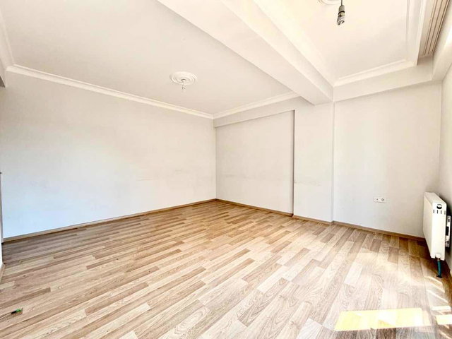 SULTANBEYLİ ADİL MAH BOSNA BULVARI SAYILIK 2+1 DAİRE