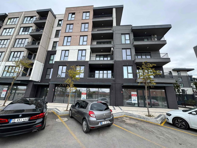 REMAX MİD'DEN SATILIK 3+1 ARA KAT DAİRE | 151 M²