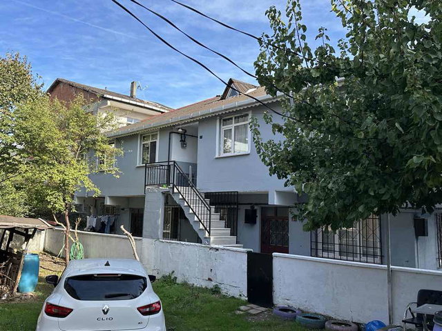 SANCAKTEPE ABDURRAHMANGAZİ MAHALLESİ SATILIK 48M2 HİSSELİ 3+1