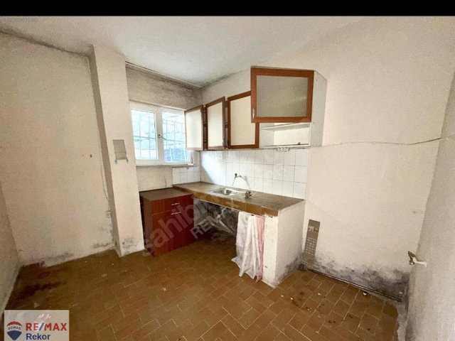 SANCAKTEPE FATİH MAH. 40 M2 ARSA PAYLI SATILIK DAİRE