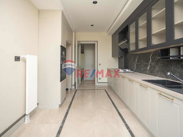DENİZ İSTANBUL SİTESİNDE EN GÜZEL BLOKLARDA 3+1 KİRALIK DAİRE