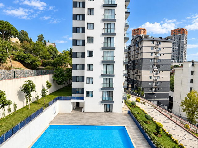 KARTAL ŞEHRİ DENİZ'DE KONFORLU YAŞAM SUNAN 3+1 SATILIK DAİRE