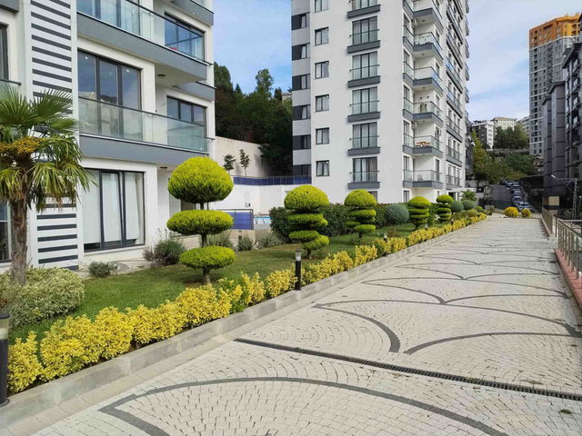 KARTAL ŞEHRİ DENİZ'DE KONFORLU YAŞAM SUNAN 3+1 SATILIK DAİRE