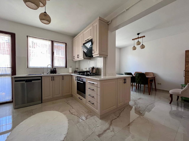 ALTAYÇEŞME MAH NET 245M2 KULLANIMLI 4+2
