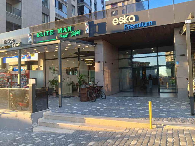 ÇERKEZKÖY’DE 9. KAT DOĞU-GÜNEY CEPHELİ, EŞYALI 1+1 KİRALIK DAİRE | BALKONLU