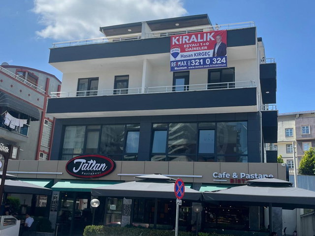 İZMIT TOPÇULAR MAHALLESI 40 M2 EŞYALI 1+0 KIRALIK DAIRE