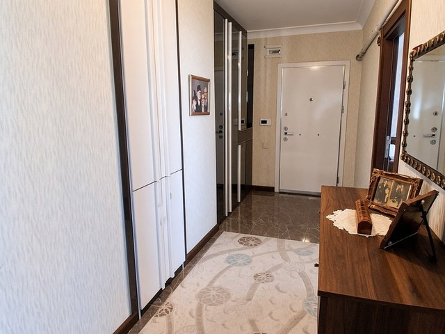 ETİMESGUT AYYILDIZ’DA 3+1 | 175 M² BRÜT | 8. KAT (SON KAT) | 2 BANYO | BALKON