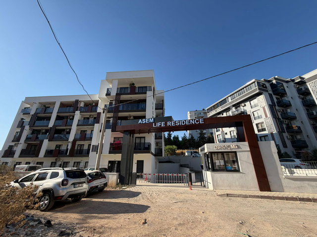 BUCA KURUÇEŞME MH. ASEM LIFE SITESI EŞYALI SATILIK 1+1 DAIRE