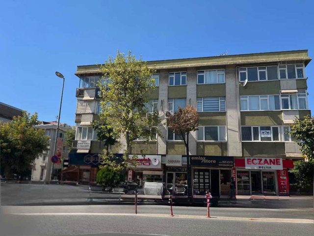 ÇALIŞLAR CADDESİNDE 3 CEPHELİ KÖŞE DAİRE | 3+1 | KAT MÜLKİYETLİ