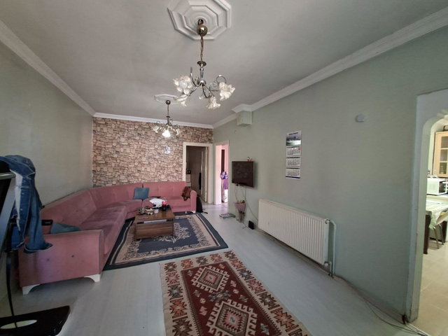 BEYKOZ ORTAÇEŞME'DE 3+1, 366 M² ARSA HİSSESİ, ÖN BAHÇELİ