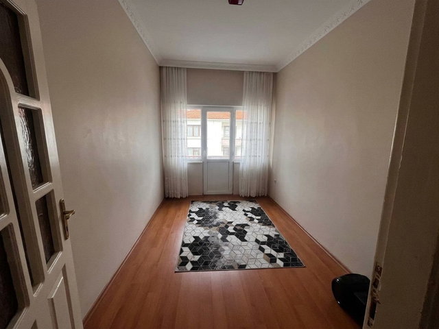 REMAX CAN BAYDIR TOKAT MERKEZI KONUMDA 3+1 SATILIK DAIRE