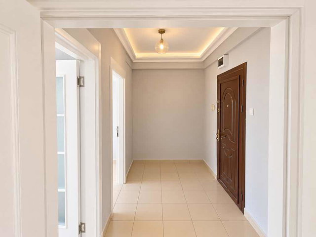 BAHÇELİEVLER’DE MERKEZİ KONUMDA, FERAH VE KULLANIŞLI 4+1 KİRALIK DAİRE