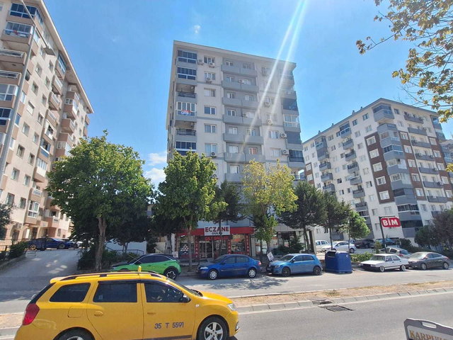 BUCA AHMET PIRIŞTINA BULV.ÜZERI SITE IÇI 3+1 KIRALIK DAIRE