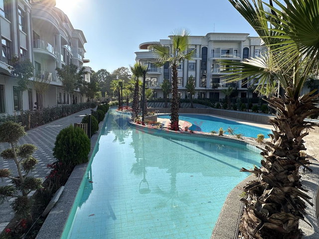 ZERAY MAHAL KARTEPE'DE SATILIK LÜKS 3+1 ARAKAT DAİRE