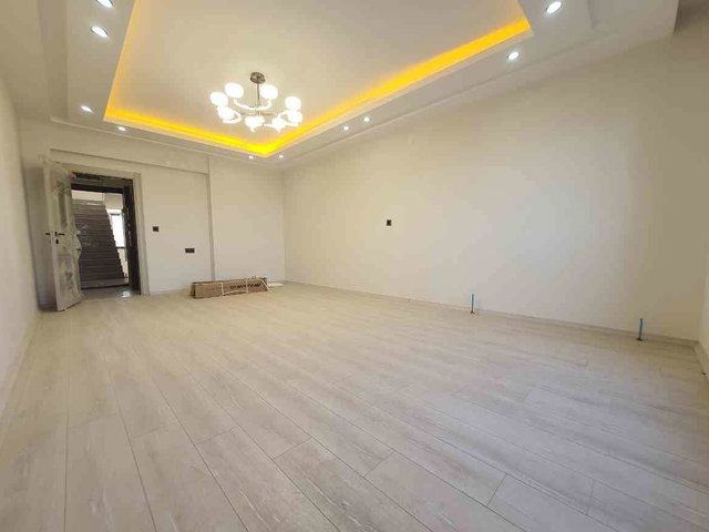 REMAX DOĞU'DAN ÇAYDAÇIRA OBAKENT ARKASINDA SATILIK 3+1 LÜX DAİRE