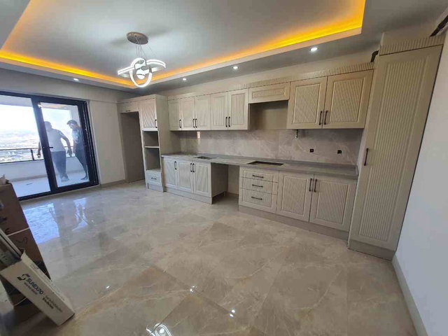 REMAX DOĞU'DAN ÇAYDAÇIRA OBAKENT ARKASINDA SATILIK 3+1 LÜX DAİRE