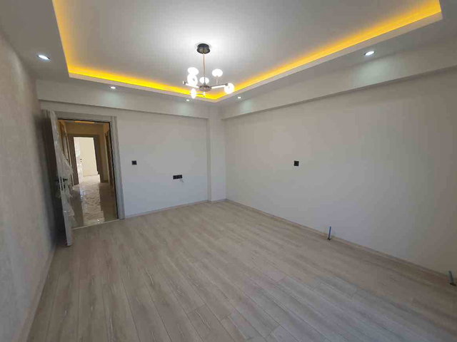 REMAX DOĞU'DAN ÇAYDAÇIRA OBAKENT ARKASINDA SATILIK 3+1 LÜX DAİRE
