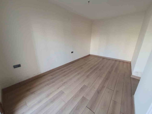 REMAX DOĞU'DAN YEMİŞLİKTE OKULLAR BÖLGESİNDE KİRALIK 3+1 TOKİ