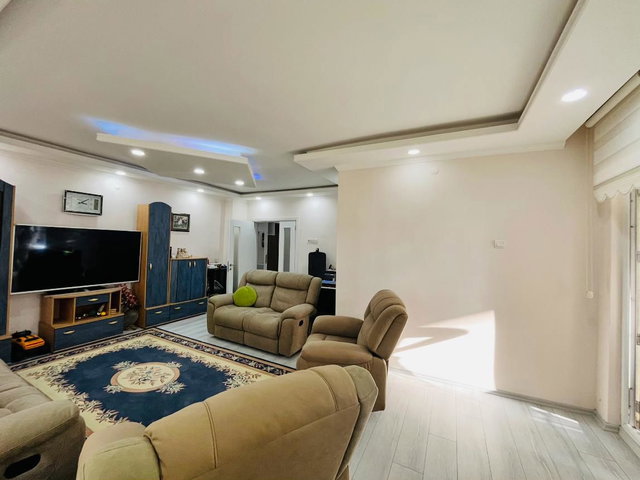 HASTANEMETROYA 3 DK 120M²  3,5+1 FULL YAPILI MASRAFSIZ SATILIK DAIRE