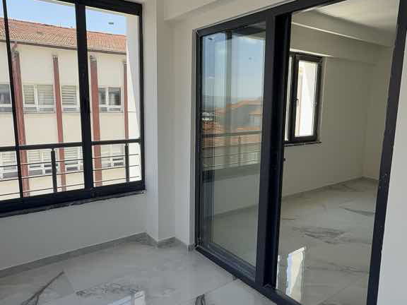 SULUOVANIN MERKEZİNDE YERDEN ISITMALI 1+1 DAİRELER