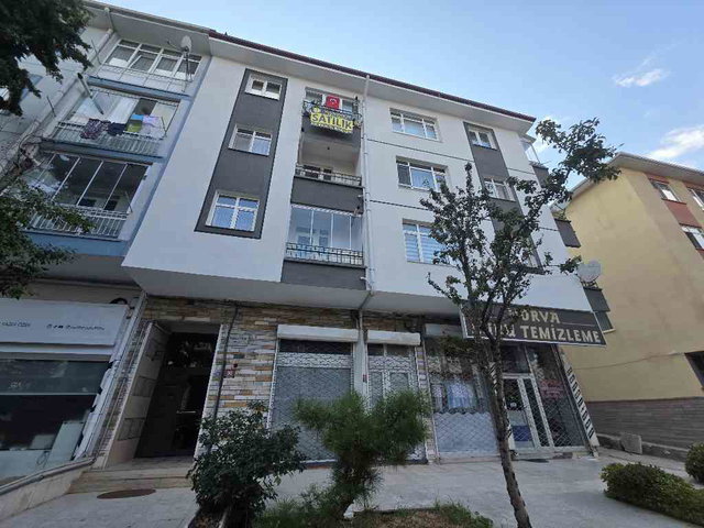 ANKARA ÇANKAYA’DA GİRİŞ KAT 3+1 | 95 M² NET | BALKONLU | KREDİYE UYGUN