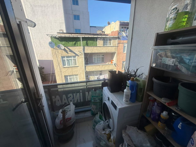 HALKALI ZEYNEBİYEDE KAPALI OTOPARKLI 3+2 DUBLEKS SATILIK DAİRE