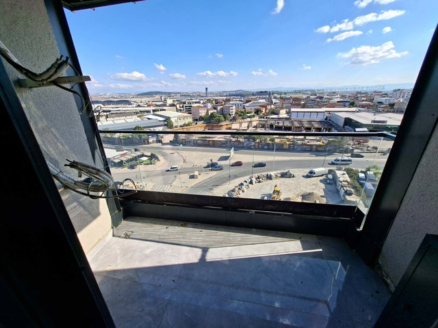 KURTKÖY METRO YANI 360 SUİT HAVUZ CEPHE 130 M2 KIRALIK DAİRE