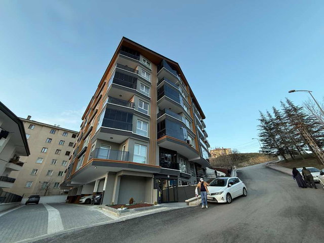 ÇALDIRANDA SIFIR 3+1 LÜKS 120 M² OTOPARKLI VEGA AVMYE 500M