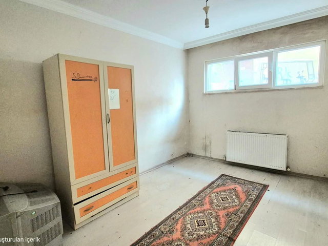 REMAX KANYON'DAN KELEPİR!! 8 YILLIK BİNA 2+1 DAİRE SATIŞTA