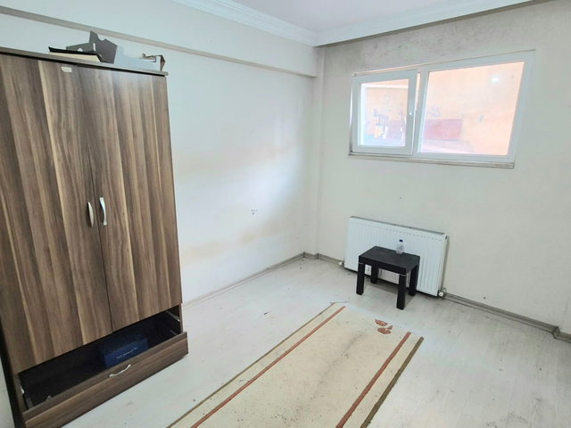 REMAX KANYON'DAN KELEPİR!! 8 YILLIK BİNA 2+1 DAİRE SATIŞTA