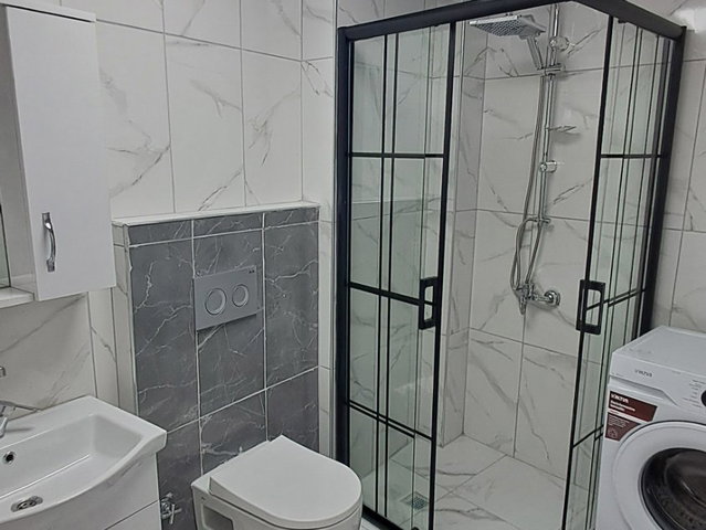 ŞİRİNTEPE’DE SIFIR, EŞYALI 1+1 | BALKONLU | DOĞALGAZ KOMBİLİ | BOŞ